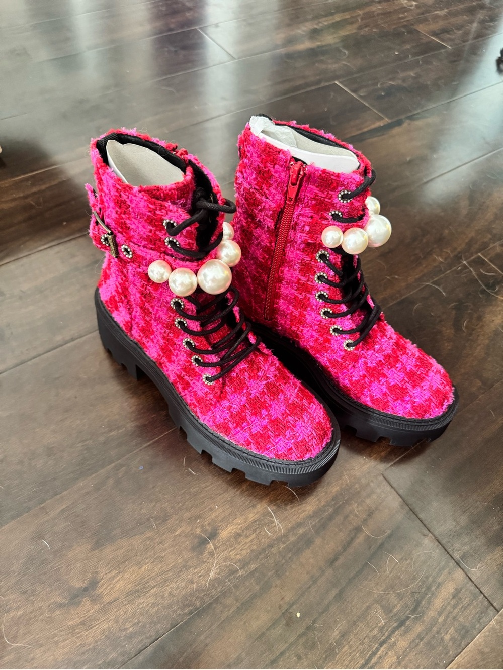 Betsey Johnson Jonnie Combat Boots size 8 NEW IN BOX